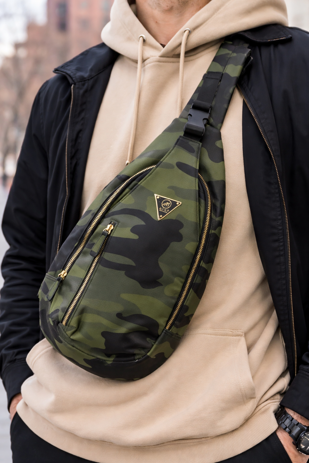 Camouflage leather sling bag - olive/Green
