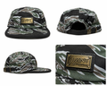 Tiger Camo 5 Panel Strapback Hat green/Black Metal Logo Streetwear Cap